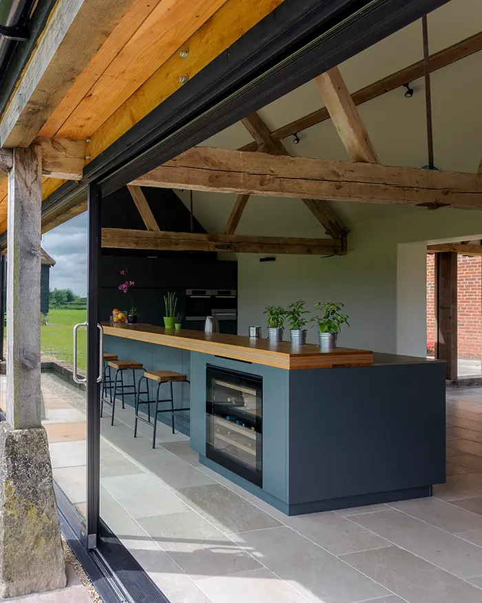 outdoor kitchen in an outdoor area